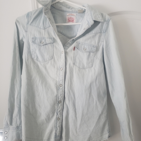 Classic fit button up - Picture 2 of 2